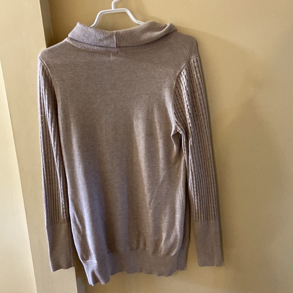 Reitmans beige lightweight sweater with cowl neck - medium - Picture 12 of 14